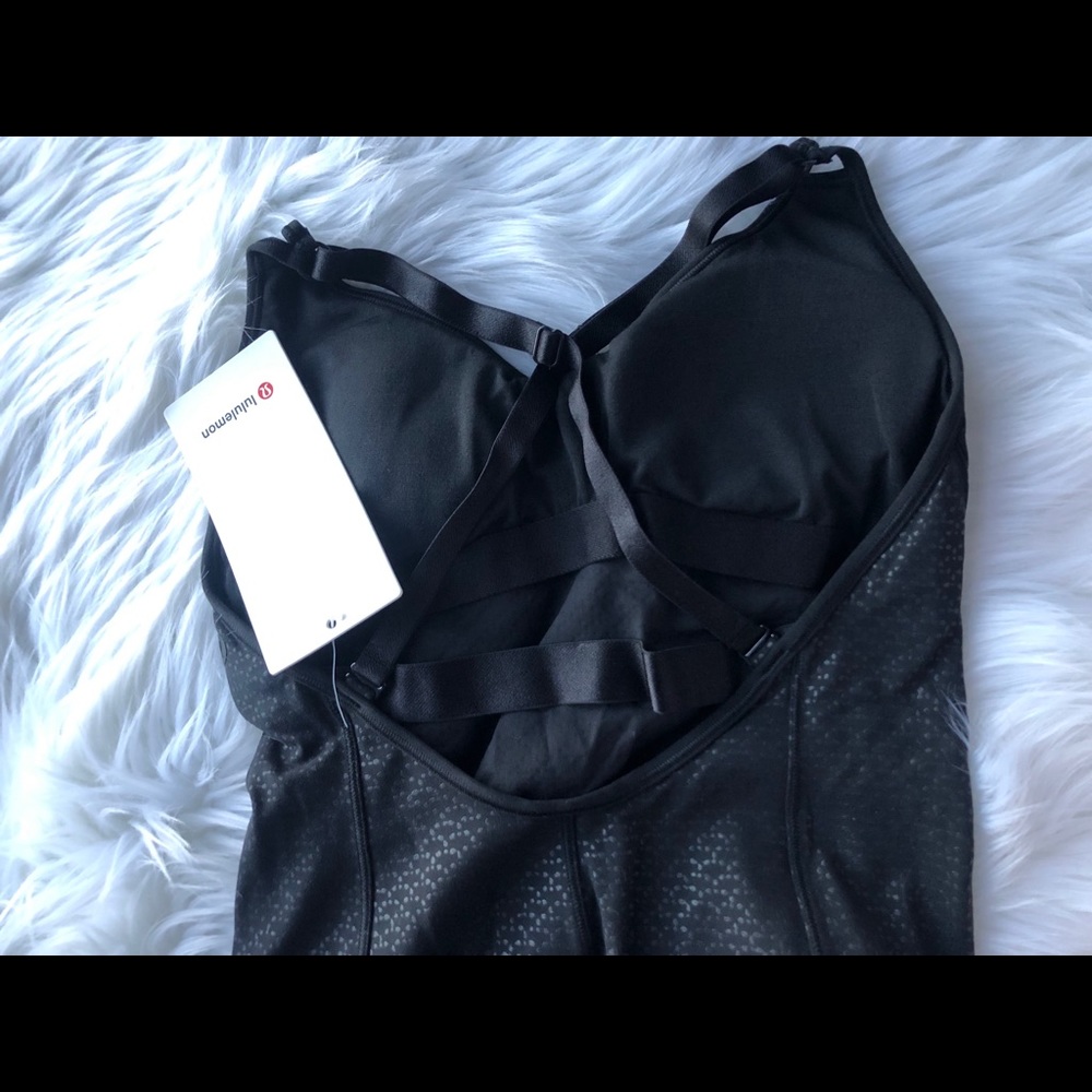 JUST IN ✔️NWT🍋LULULEMON BODYSUIT - Picture 6 of 8